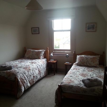 Rowlands Castle No 41 Bed & Breakfast Exterior photo